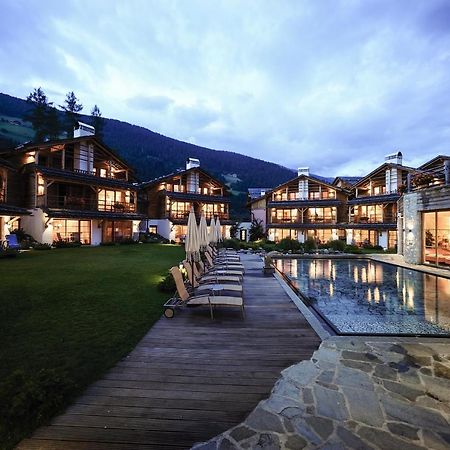 Post Alpina - Family Mountain Chalets San Candido Luaran gambar